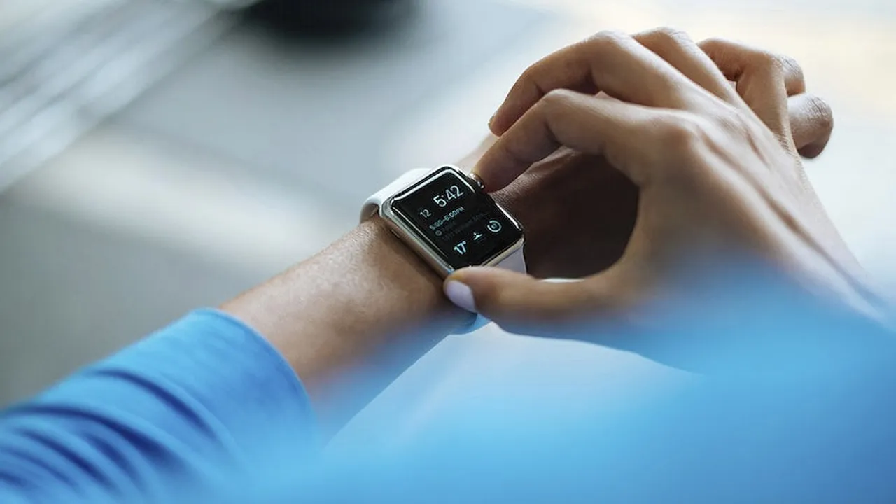 Control horario desde el smartwatch: fichar sin sacar el móvil